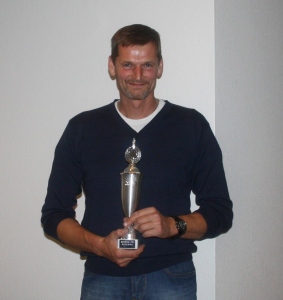 Hallens initiativpris