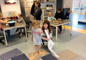 001 Føle med fødder